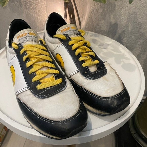 Vintage 80s Iowa Hawkeyes Prep-Bilt Sneakers in Box Tigerhawk Logo Men's Size 8 - Picture 2 of 10